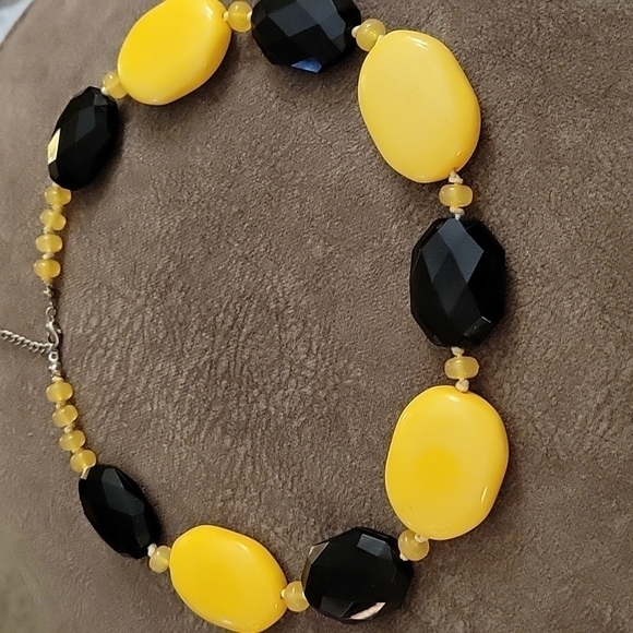 Vtg 1980s Bumblebee Glass Knot Beaded Chunky Statement Necklace - Picture 5 of 5